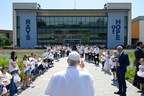 Pope Leo XIV embraces paediatric patients at CNAO in Pavia Pope Leo XIV embraces paediatric patients at CNAO in Pavia